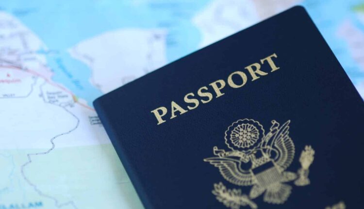 כיצד מוציאים דרכון