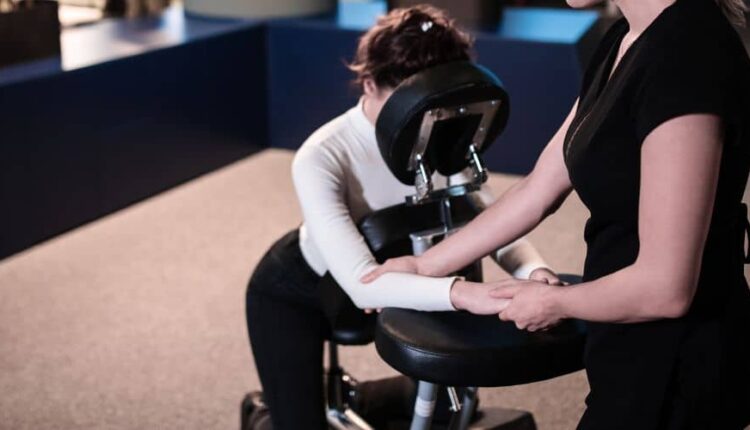 עיסוי במשרד